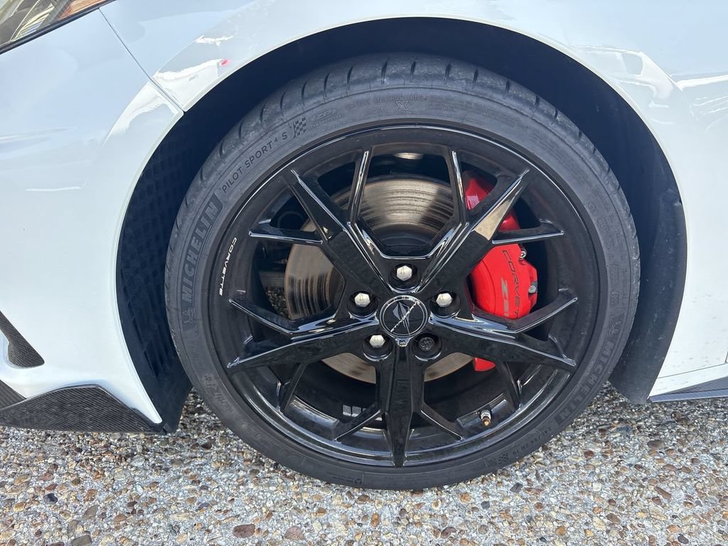Used 2023 Chevrolet Corvette Stingray Preferred Cpe w/ Z51 Performance Package RWD image 29
