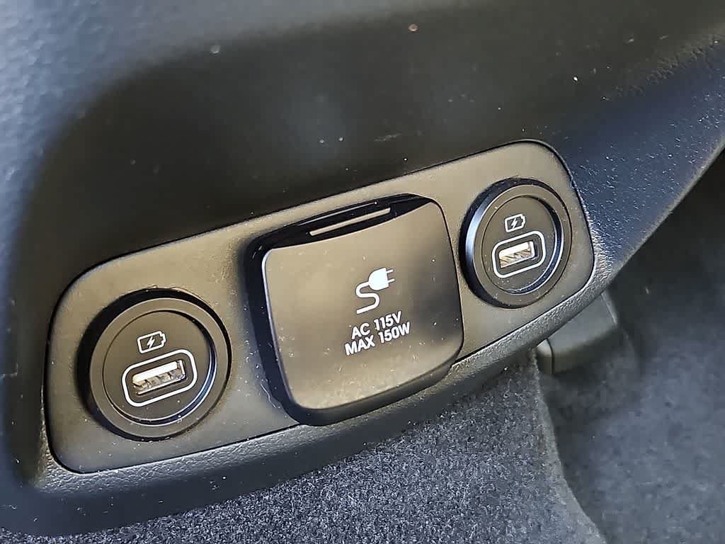 Used 2023 Hyundai Santa Fe Limited AWD/4WD image 28