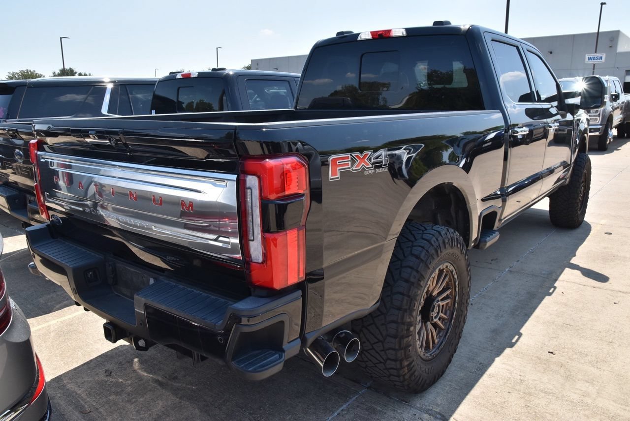Used 2024 Ford F250 Platinum AWD/4WD image 6