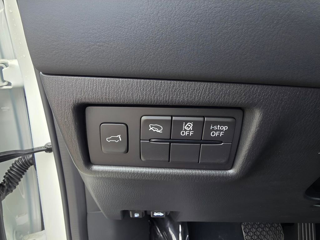 New 2025 MAZDA CX-5 Carbon Edition image 17