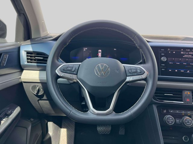 Used 2024 Volkswagen Taos SE FWD image 13