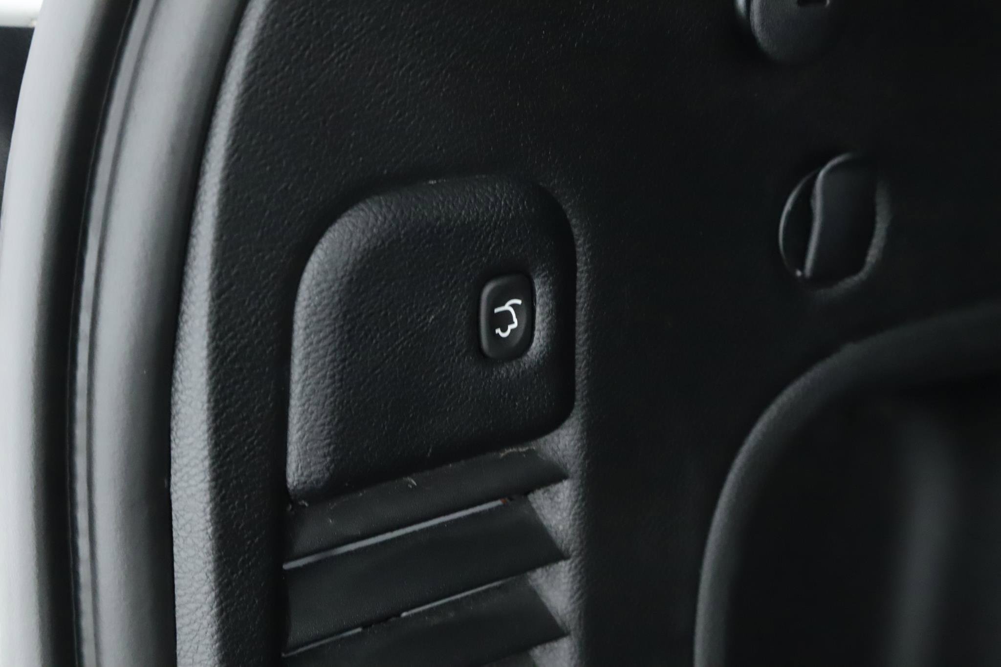 Certified 2021 Jeep Grand Cherokee Limited X image 22