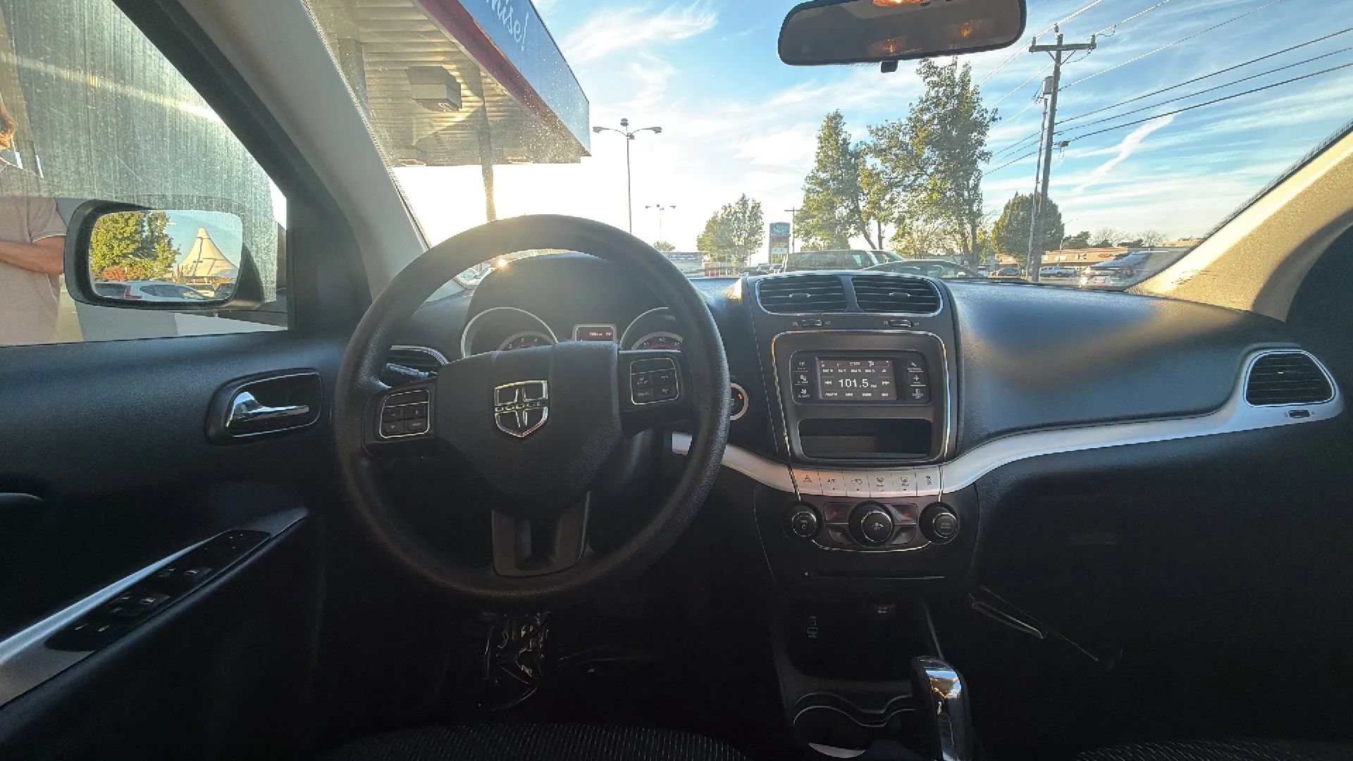 Used 2018 Dodge Journey SE AWD/4WD image 17
