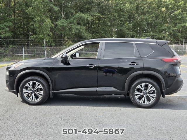 Certified 2023 Nissan Rogue SV FWD image 2