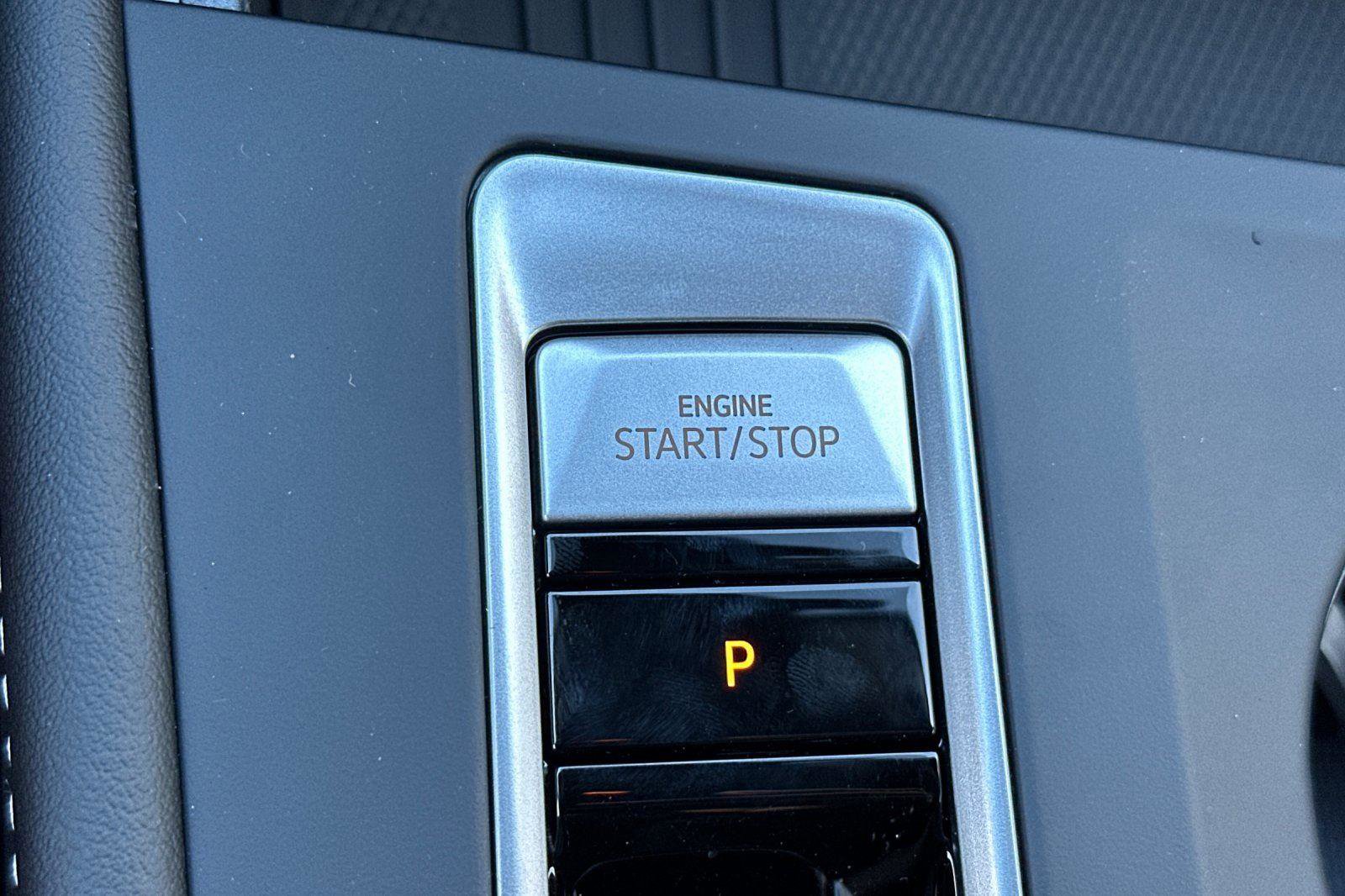 New 2026 Volkswagen Atlas SE image 22