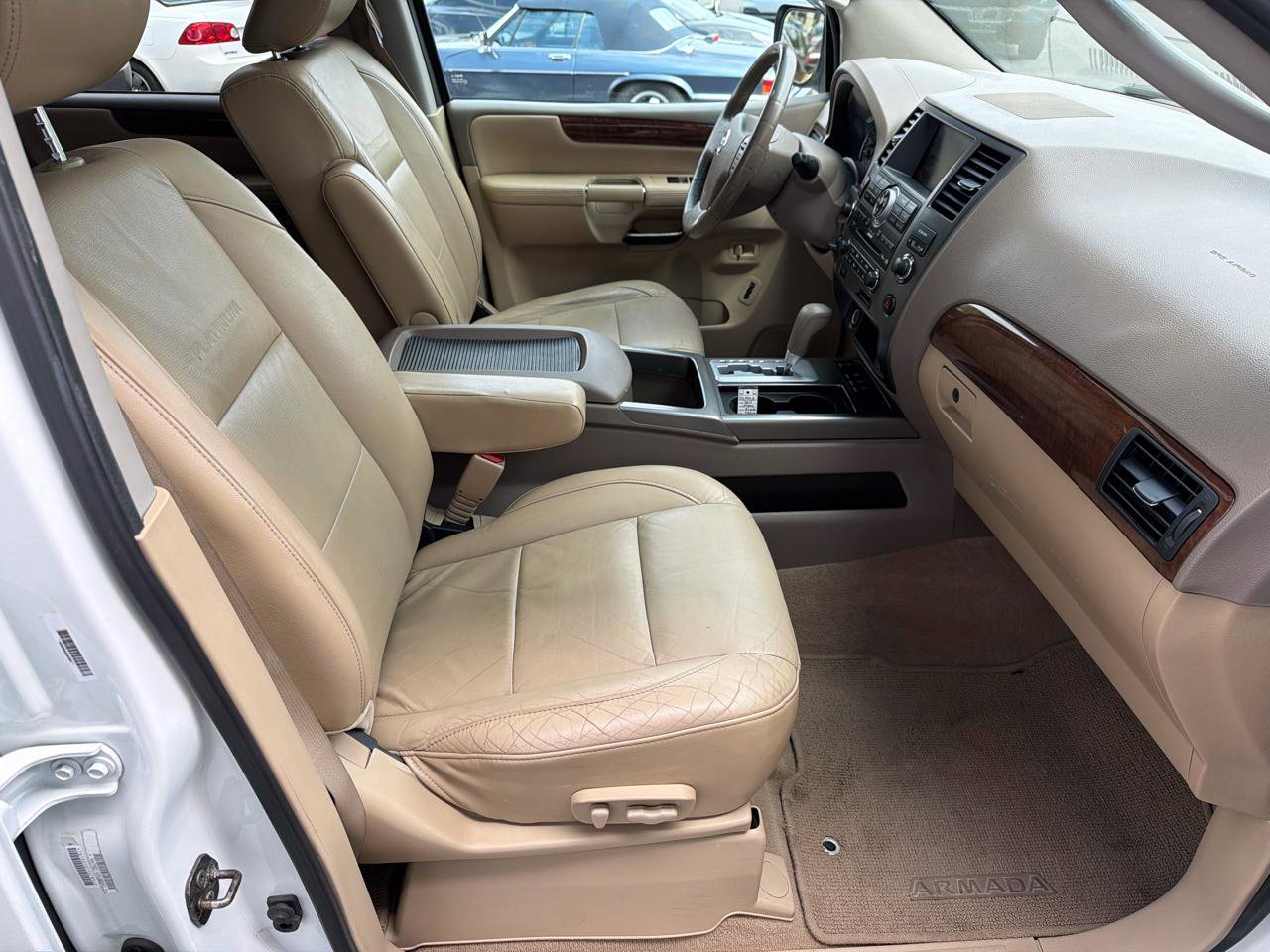 Used 2011 Nissan Armada Platinum AWD/4WD image 13