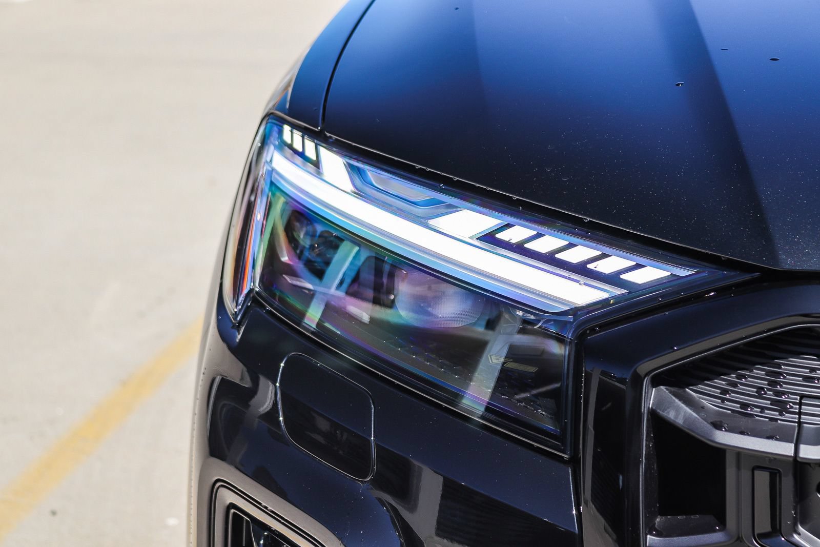 New 2026 Audi SQ7 Prestige AWD/4WD image 10