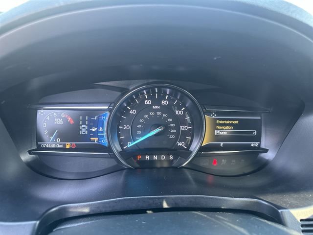 Used 2018 Ford Explorer XLT w/ Equipment Group 202A AWD/4WD image 12