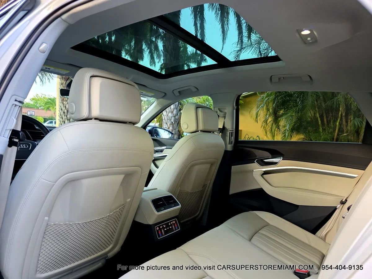 Used 2021 Audi e-tron Premium w/ Convenience Plus Package image 33