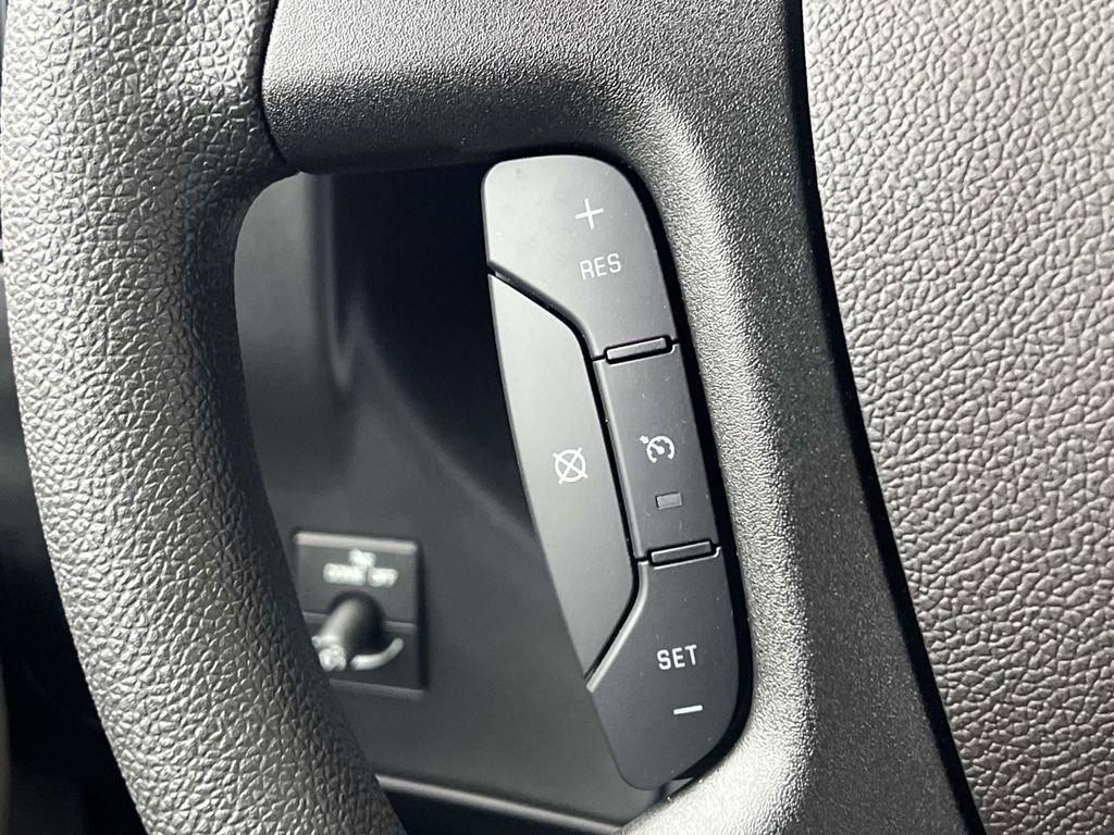 New 2025 Chevrolet Express 2500 w/ Driver Convenience Package image 23