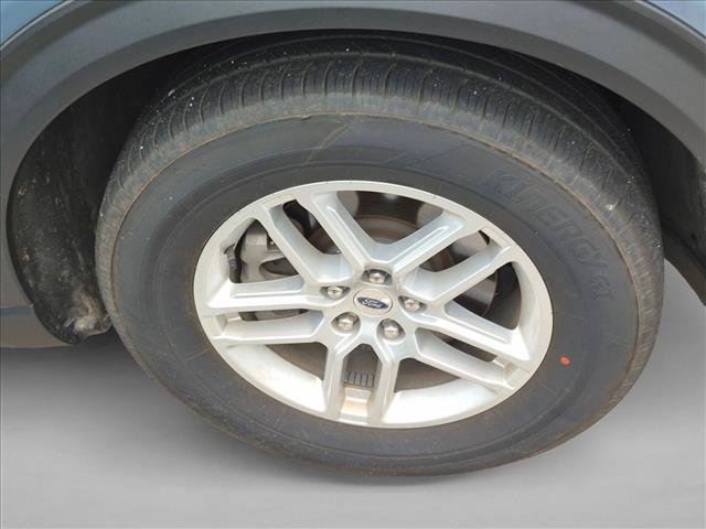 Certified 2025 Ford Explorer Active AWD/4WD image 8