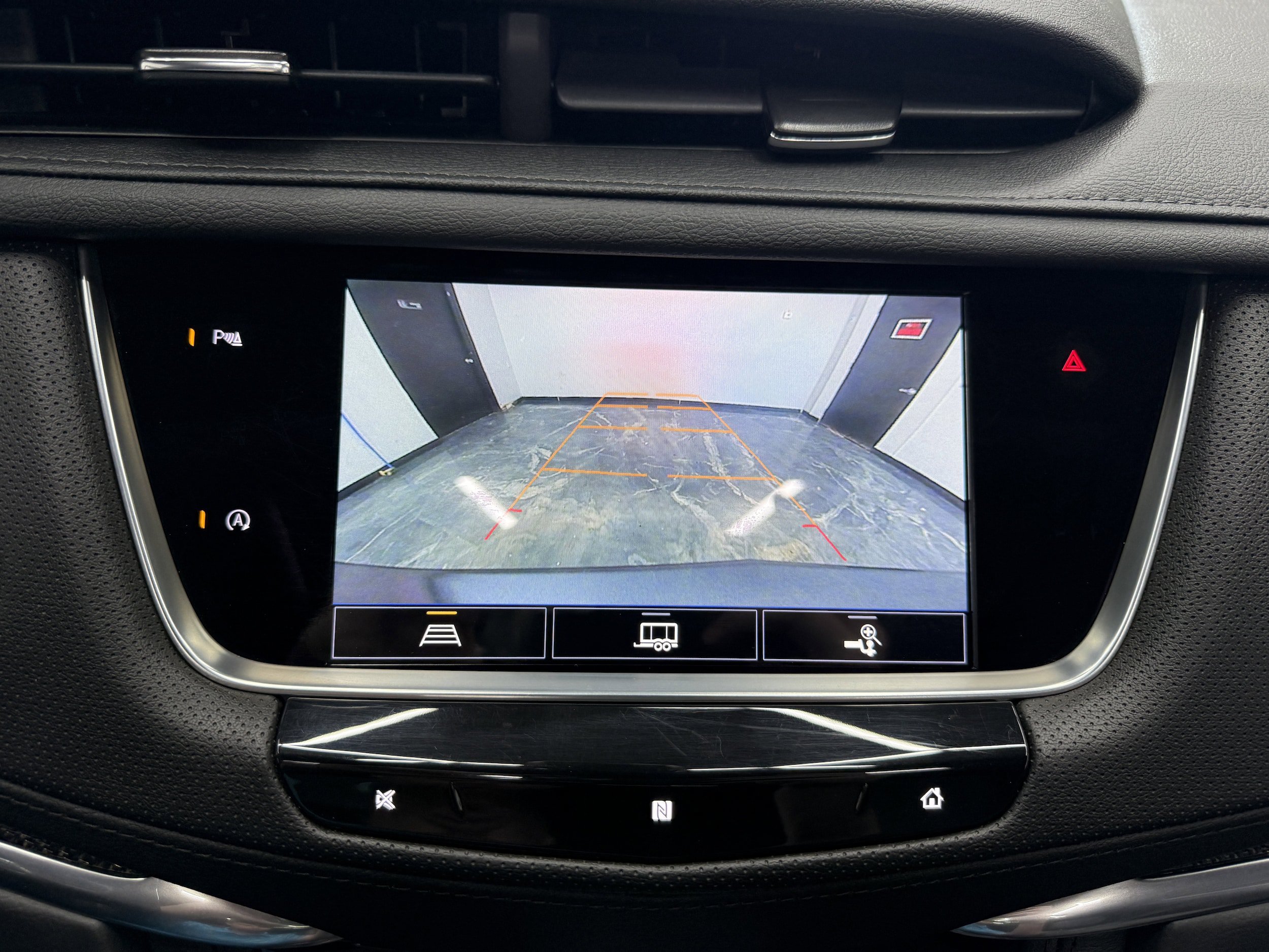 Used 2021 Cadillac XT5 Sportv w/ Platinum Package AWD/4WD image 19