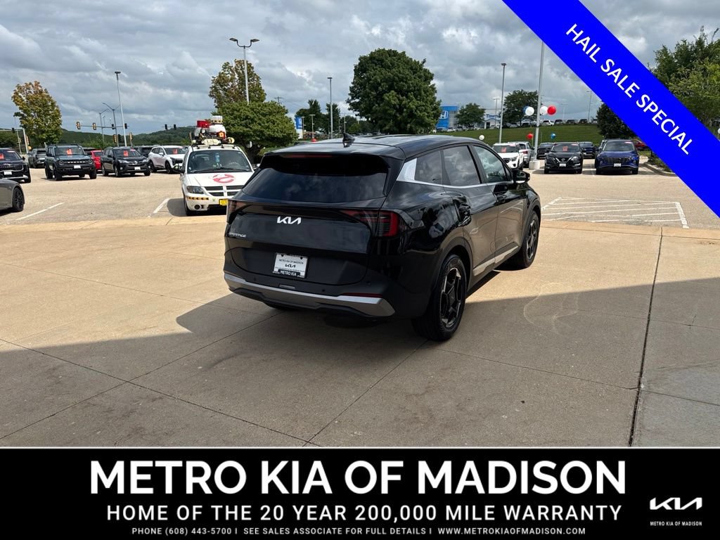 Used 2026 Kia Sportage EX FWD image 5