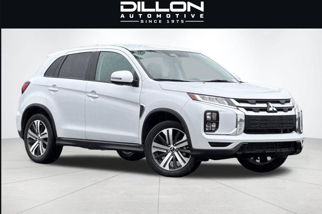 Used 2025 Mitsubishi Outlander Sport SE