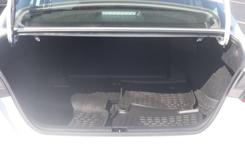 Used 2025 Toyota Camry LE w/ Convenience Package AWD/4WD image 10