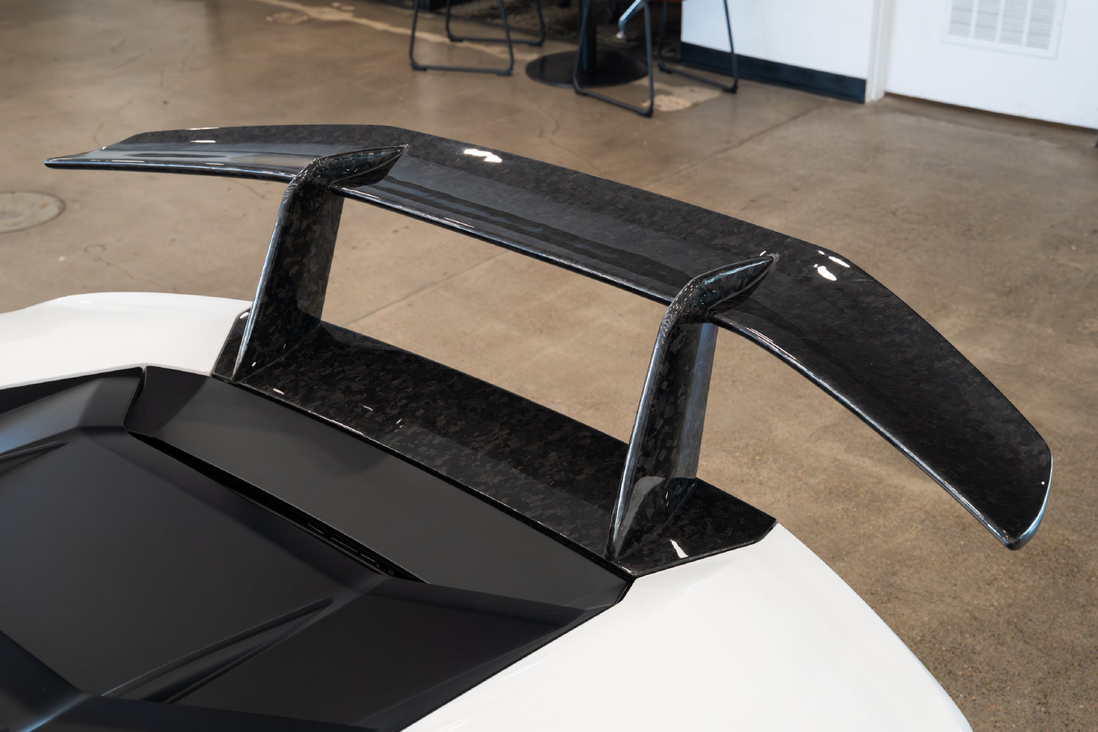 Used 2017 Lamborghini Huracan LP 580-2 RWD image 8