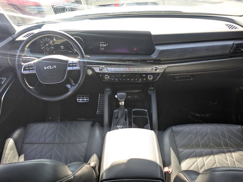 Used 2024 Kia Telluride SX Prestige X-Pro image 2
