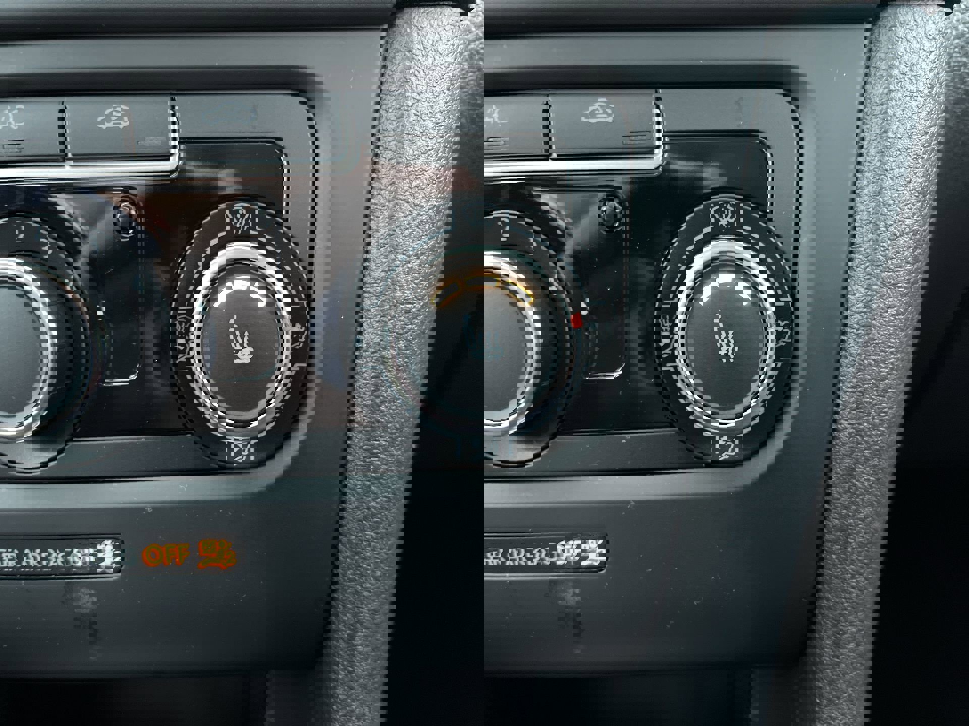 Used 2012 Volkswagen Golf 4-Door image 19