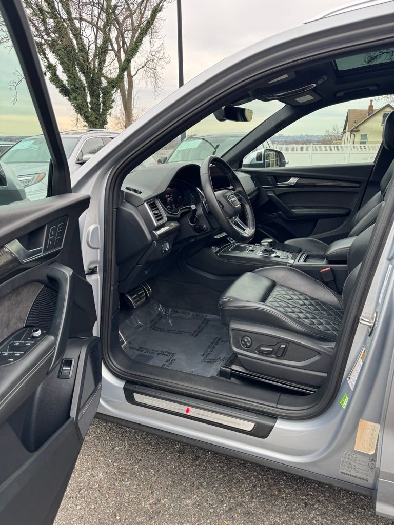 Used 2018 Audi SQ5 Prestige image 8