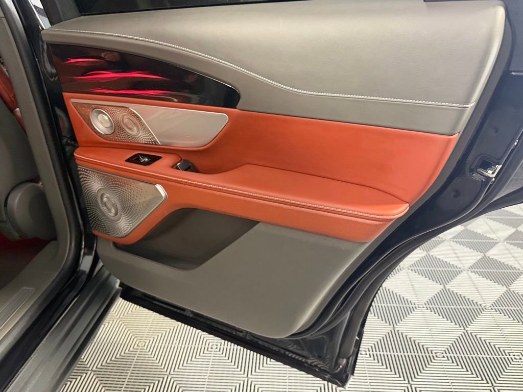 Used 2025 Lincoln Nautilus Black Label w/ Jet Appearance Package AWD/4WD image 30