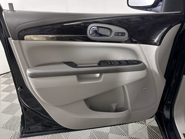 Used 2015 Buick Enclave Leather FWD image 23