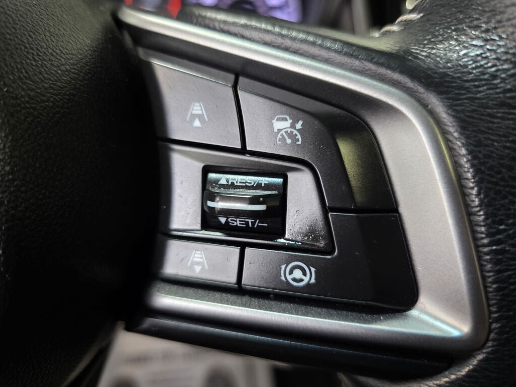Used 2020 Subaru Outback Onyx Edition XT AWD/4WD image 15