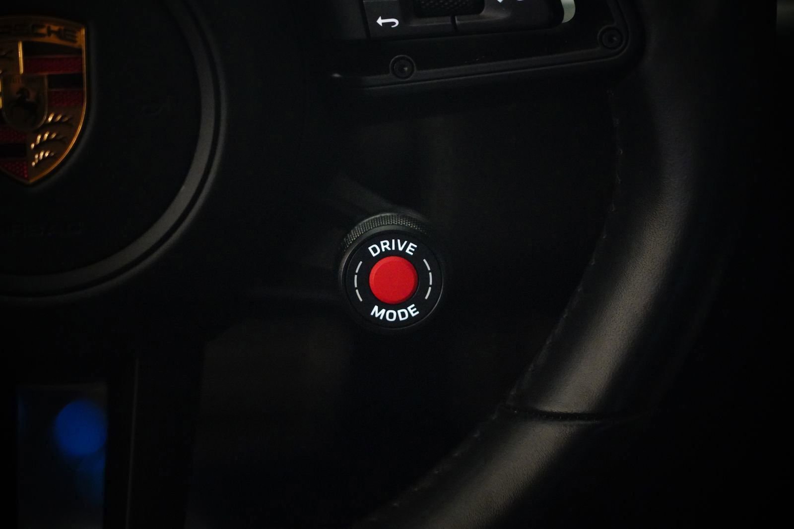 Used 2025 Porsche Cayenne Turbo GT image 19