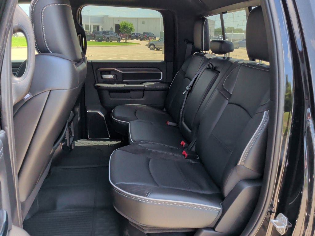 New 2026 RAM 3500 Laramie AWD/4WD image 42