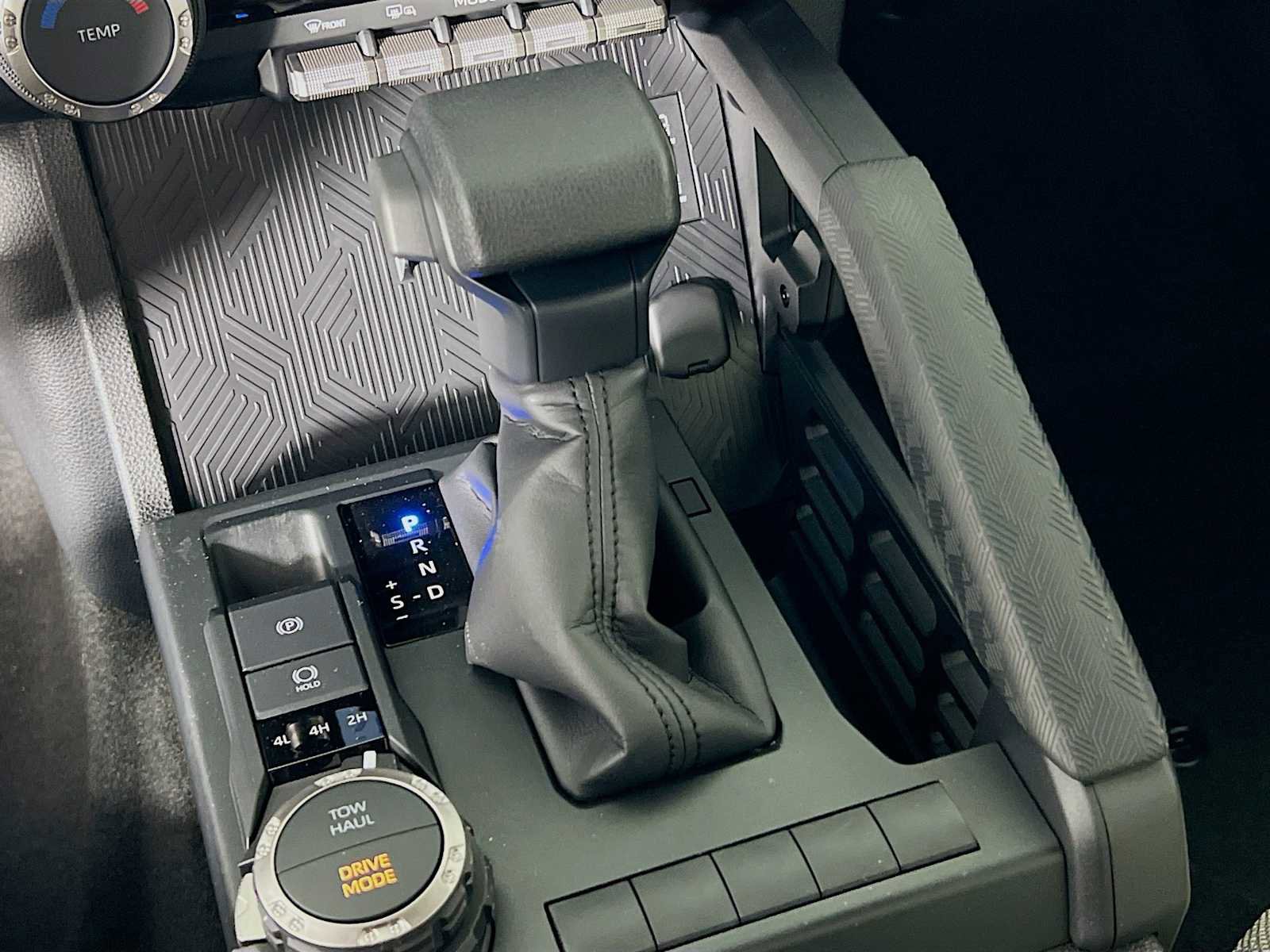 New 2025 Toyota 4Runner SR5 image 12