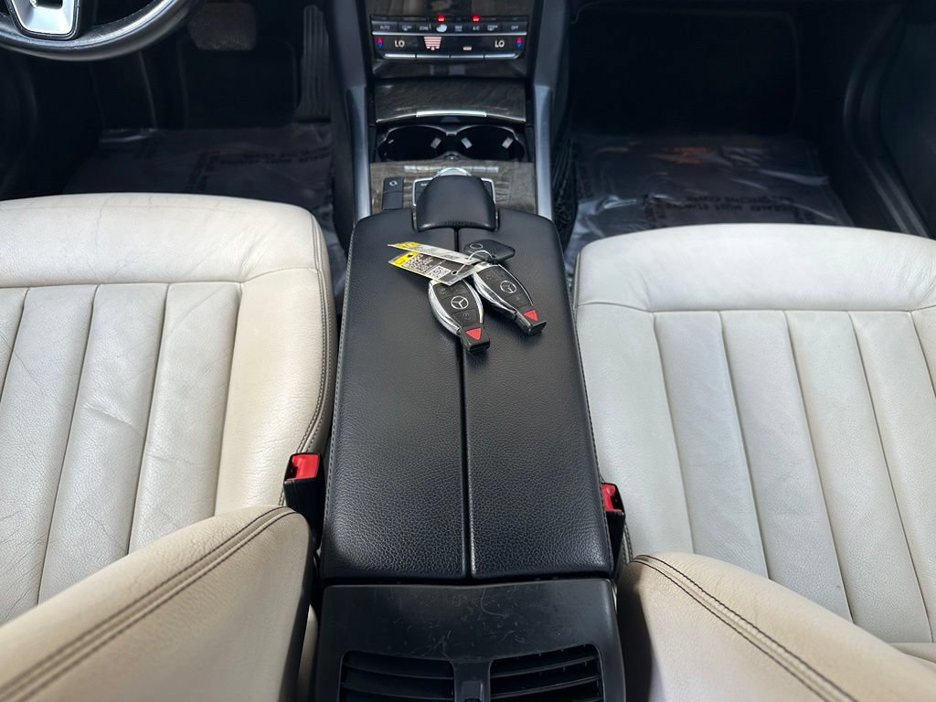 Used 2014 Mercedes-Benz E 350 Sedan image 20