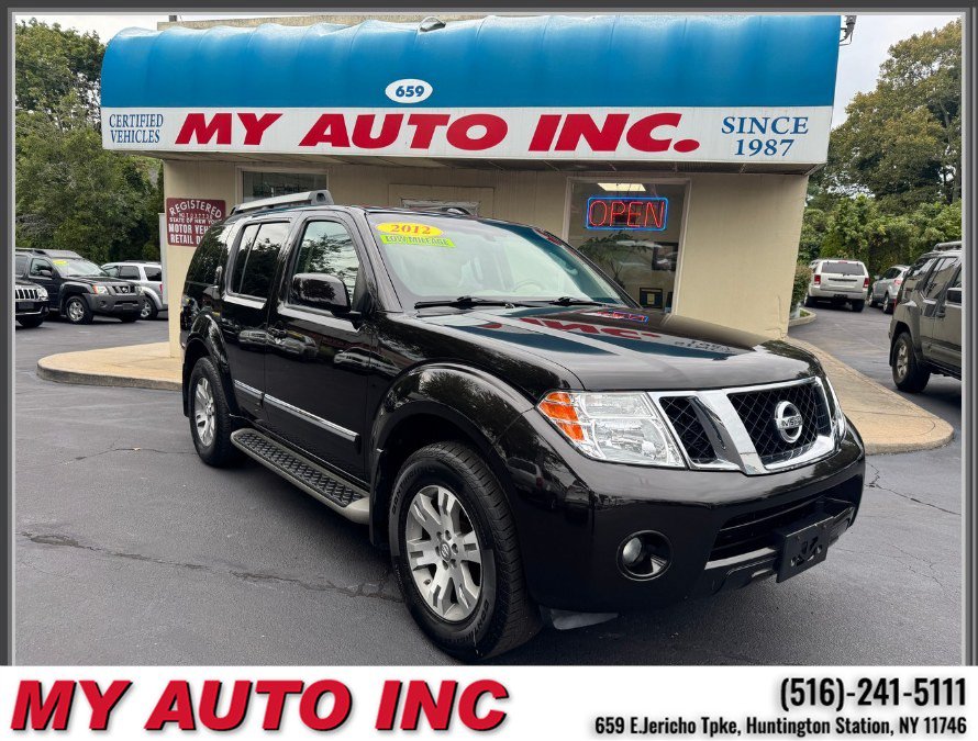 Used 2012 Nissan Pathfinder Silver w/ DVD Entertainment Pkg AWD/4WD image 1