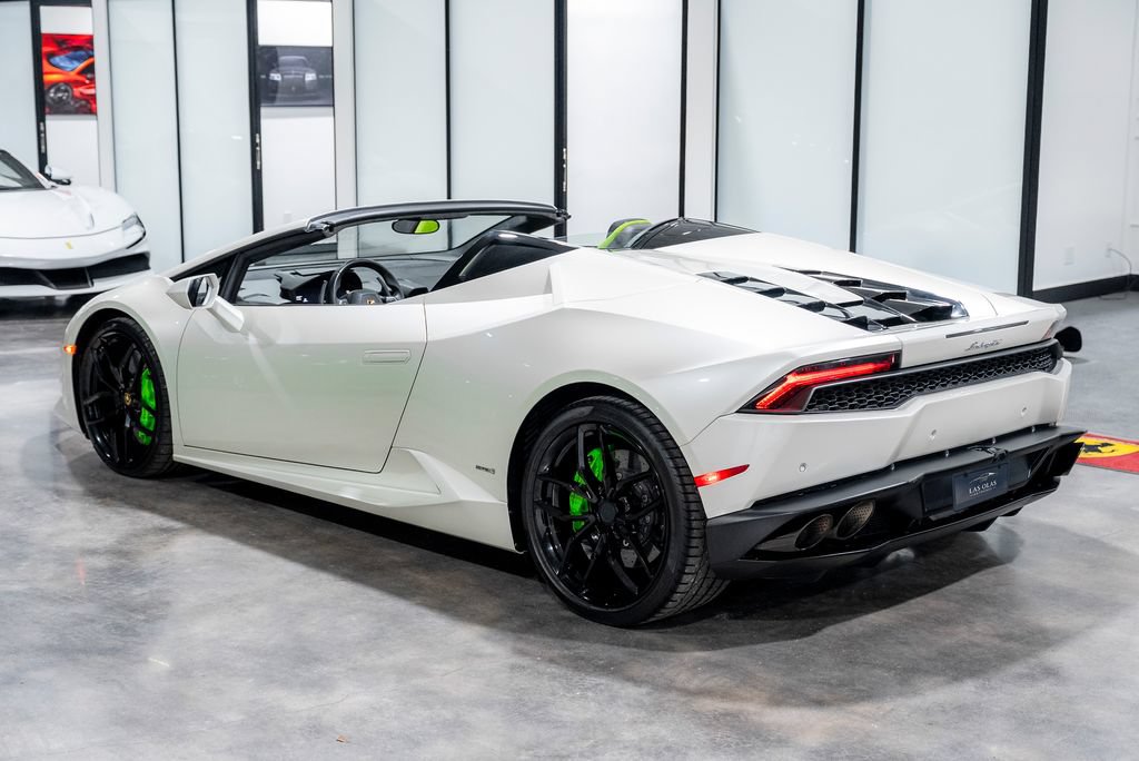 Used 2016 Lamborghini Huracan LP 610-4 AWD/4WD image 15