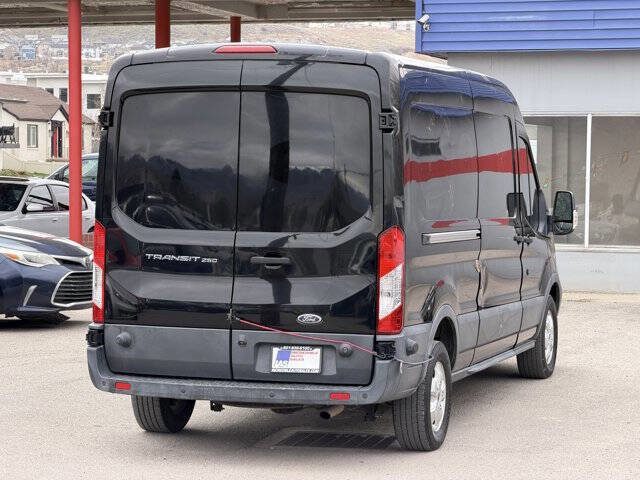 Used 2017 Ford Transit 250 148 Medium Roof image 4