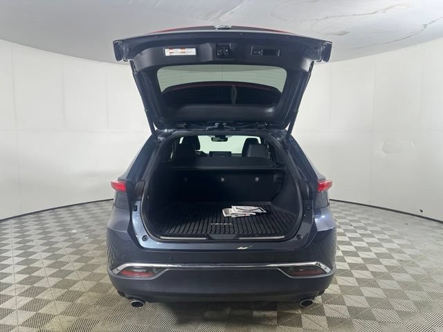 Used 2021 Toyota Venza XLE w/ Softex Package AWD/4WD image 9