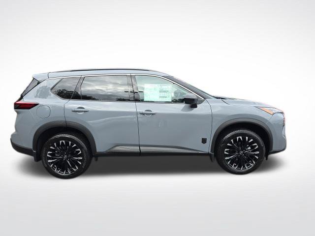 New 2027 Nissan Rogue Dark Armor AWD/4WD image 7
