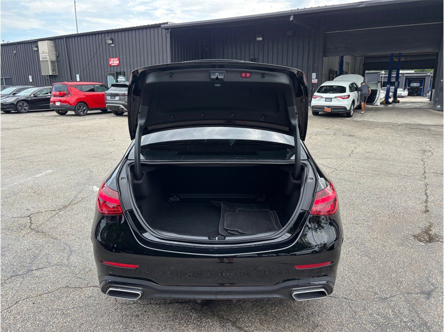 Used 2024 Mercedes-Benz C 300 Sedan image 49