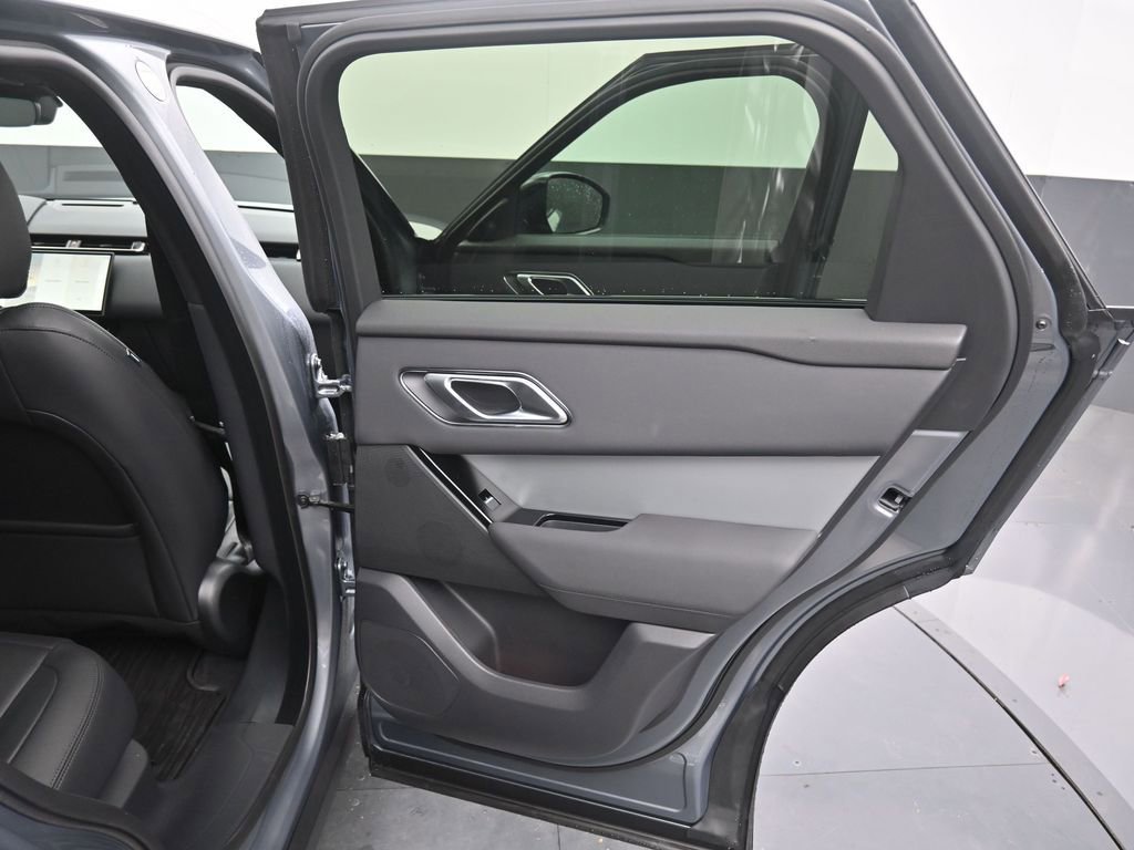 Used 2025 Land Rover Range Rover Velar S image 11