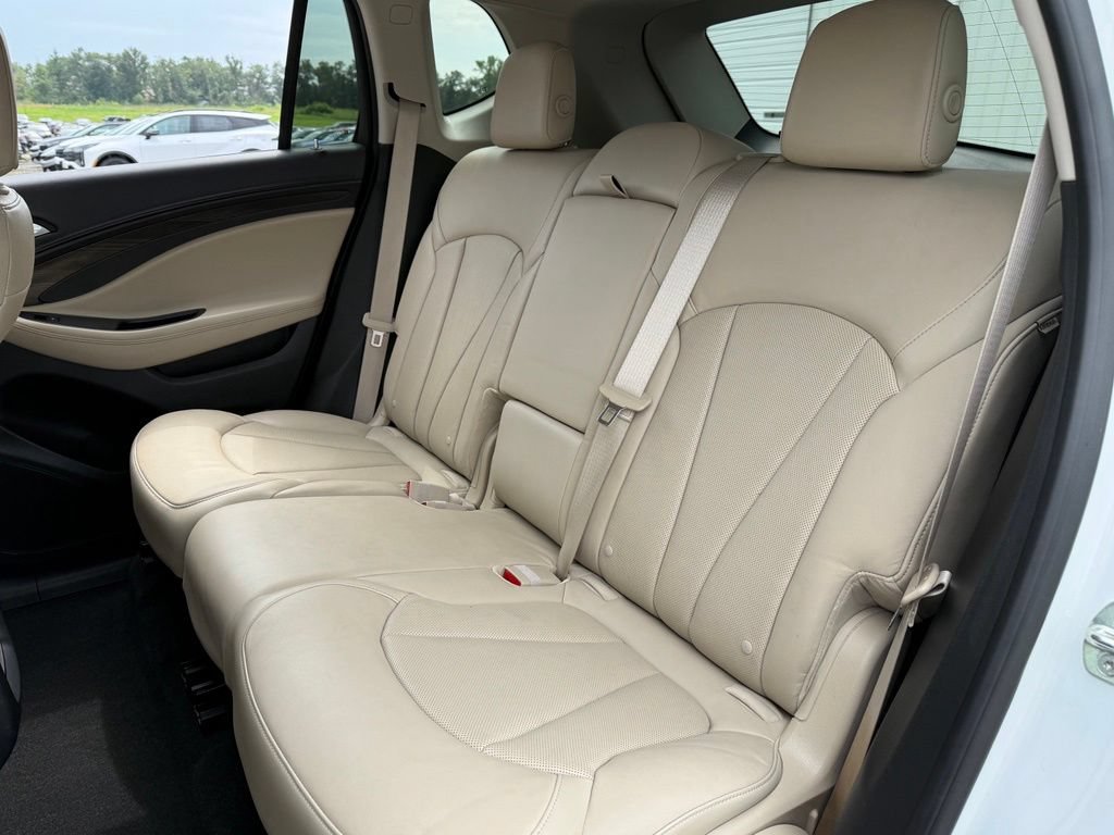 Used 2020 Buick Envision Essence FWD image 24