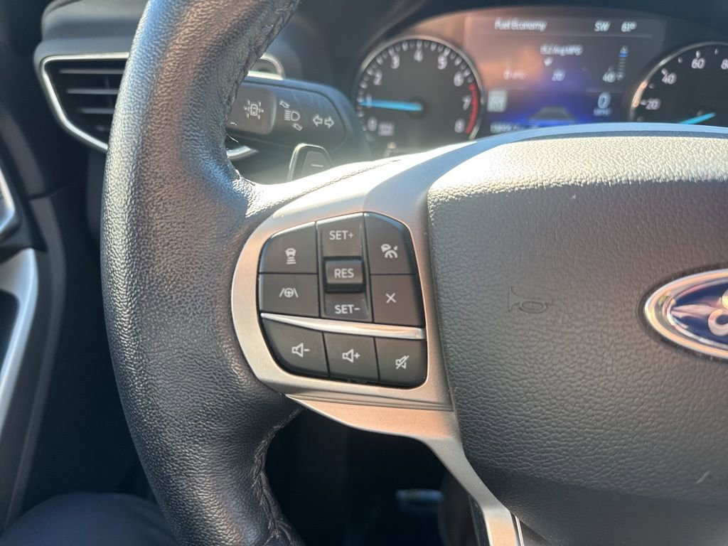 Used 2021 Ford Explorer Limited w/ Equipment Group 301A image 12