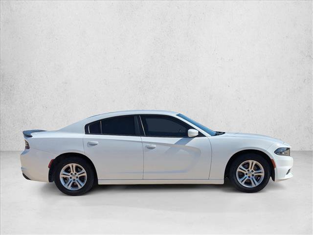 Used 2018 Dodge Charger SXT image 4