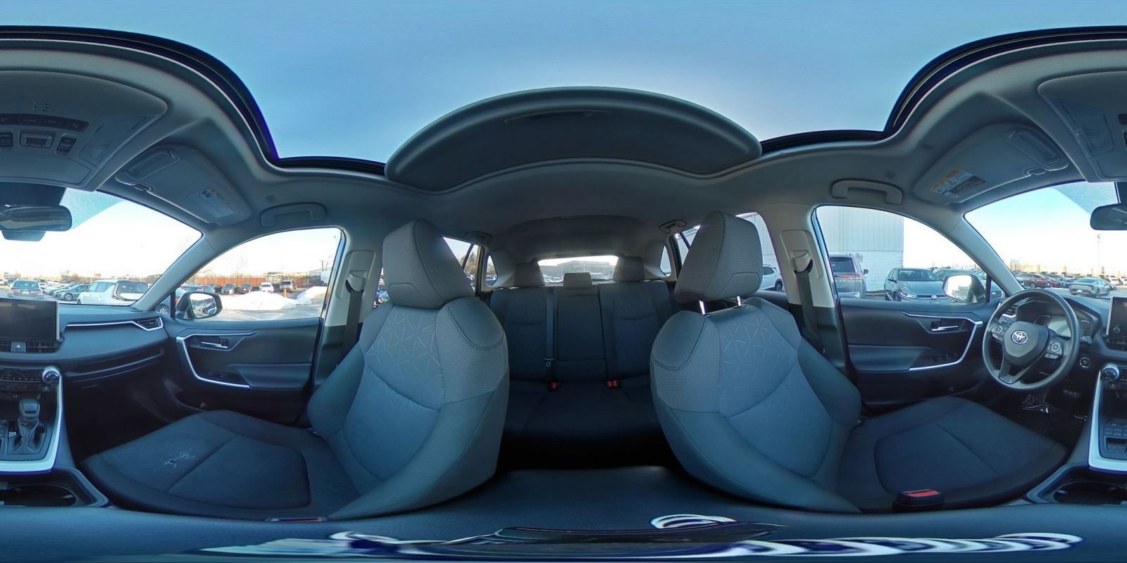 Used 2025 Toyota RAV4 XLE w/ Convenience Package image 45