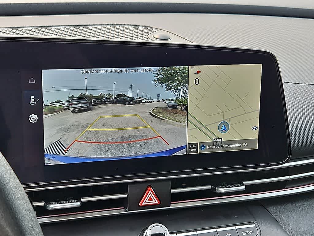 Used 2024 Hyundai Elantra SEL FWD image 17