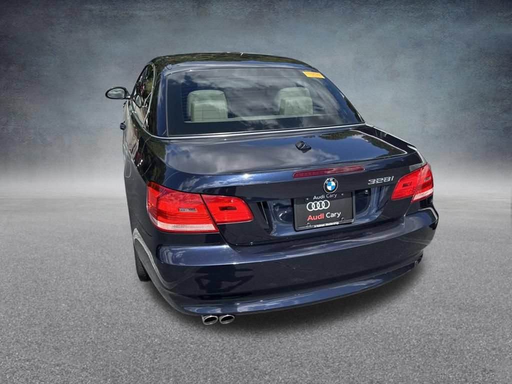 Used 2007 BMW 328i Convertible RWD image 15