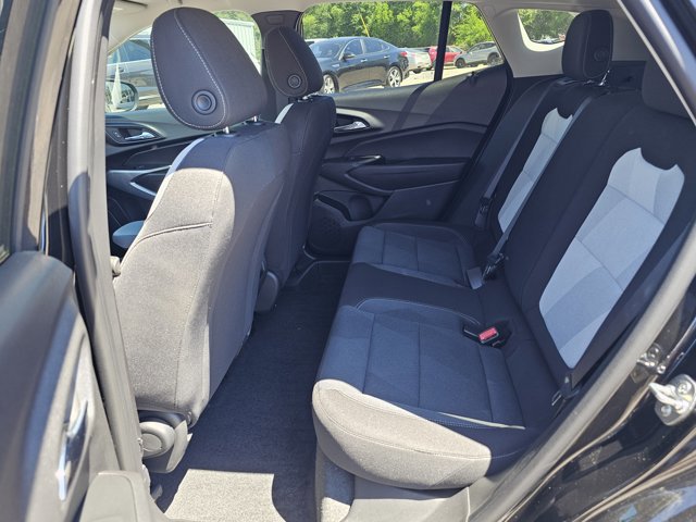 Used 2026 Chevrolet Trax LS FWD image 29
