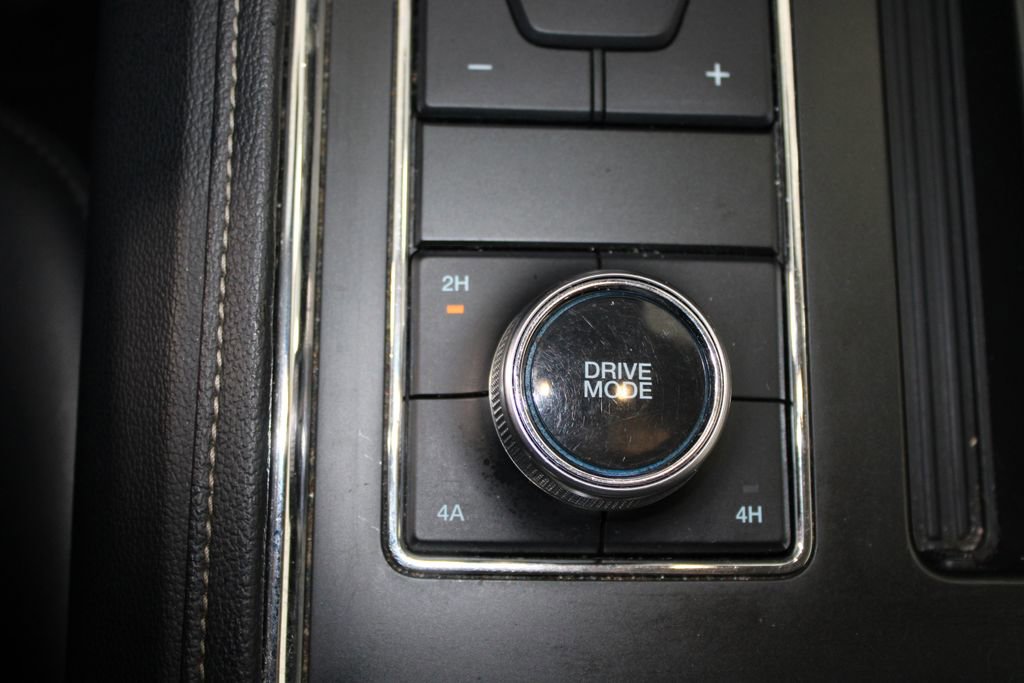 Used 2024 Ford Expedition Max XLT image 48