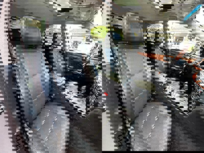 Used 2014 Hyundai Equus Signature RWD image 13