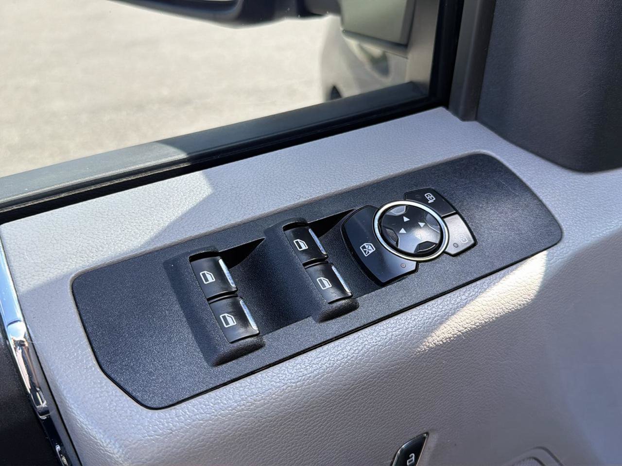 Used 2019 Ford F250 XLT AWD/4WD image 13