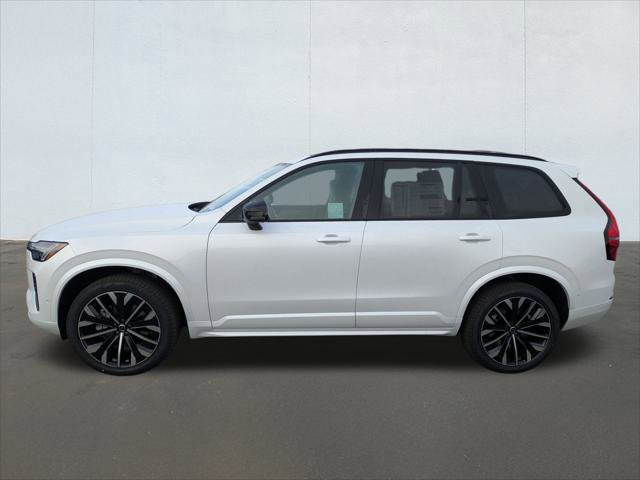 New 2026 Volvo XC90 B6 Ultra w/ Protection Package image 3