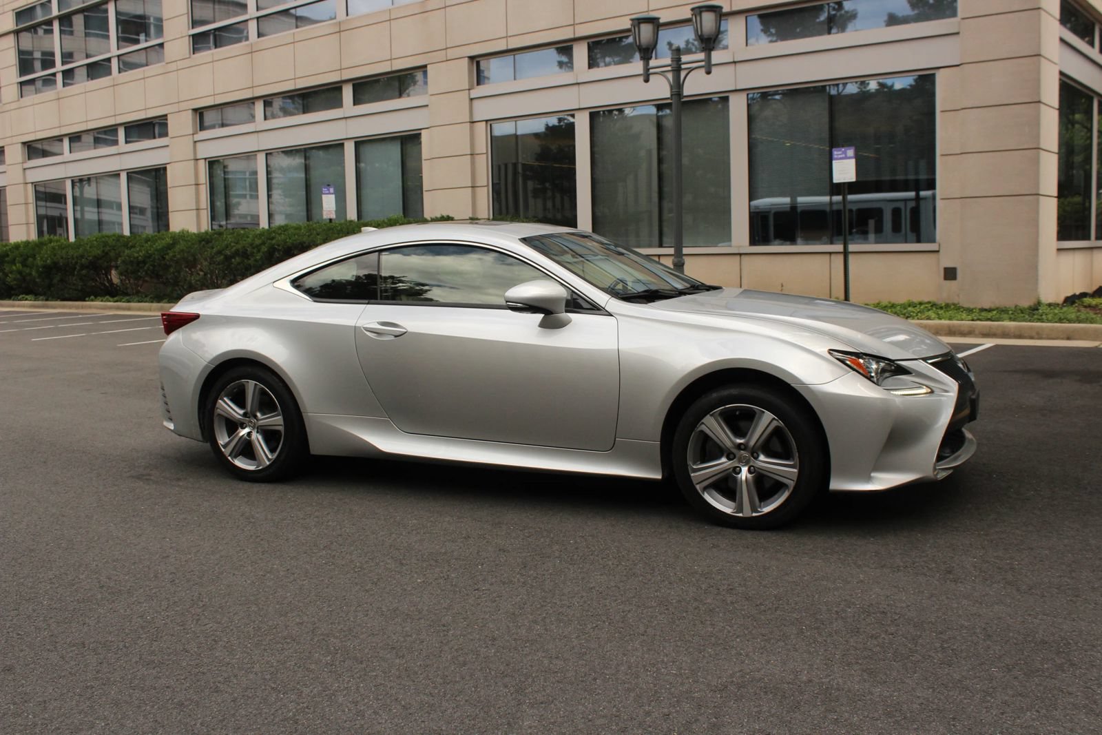 Used 2015 Lexus RC 350 AWD w/ Navigation System Package image 2