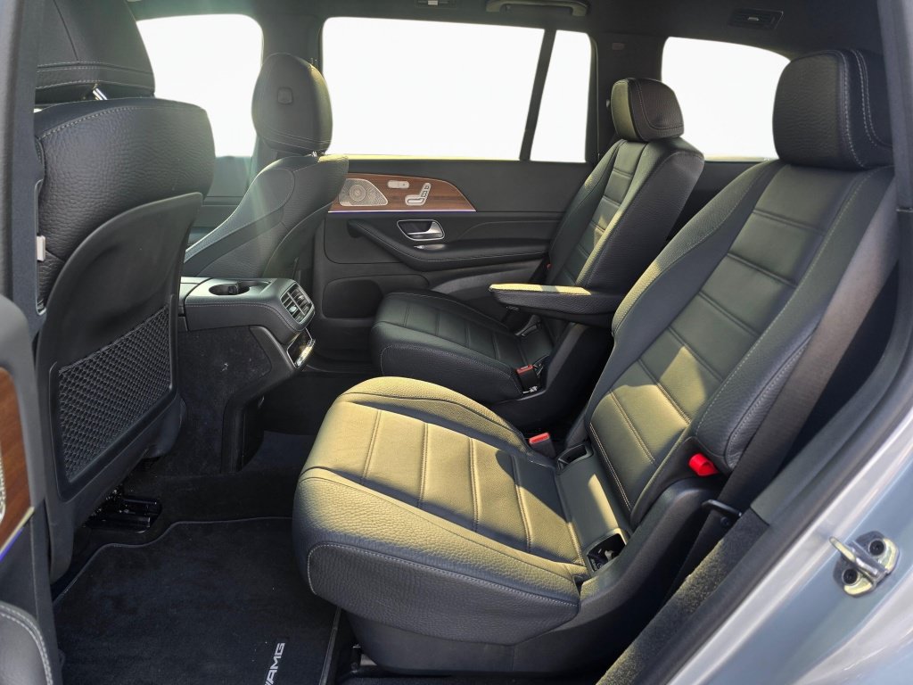Used 2024 Mercedes-Benz GLS 450 4MATIC image 19